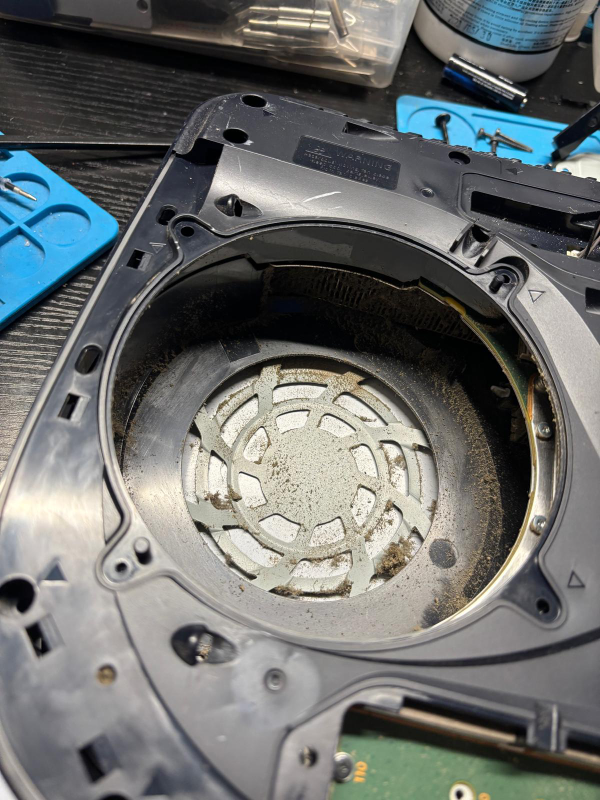 After cleaning PS5 fan